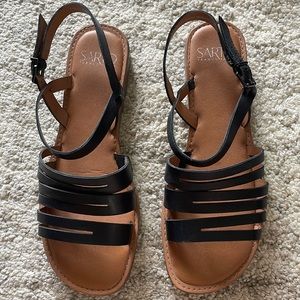 LIKE NEW! Franco Sarto sandal